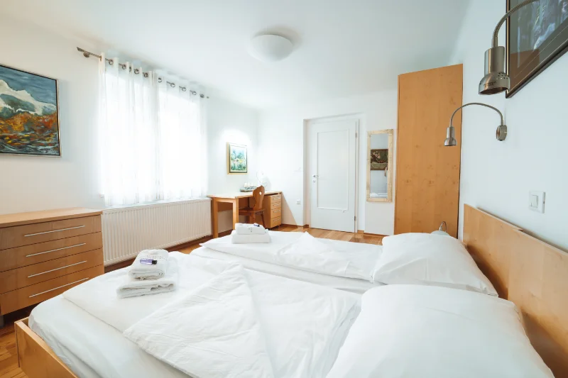 house-planica-bedroom